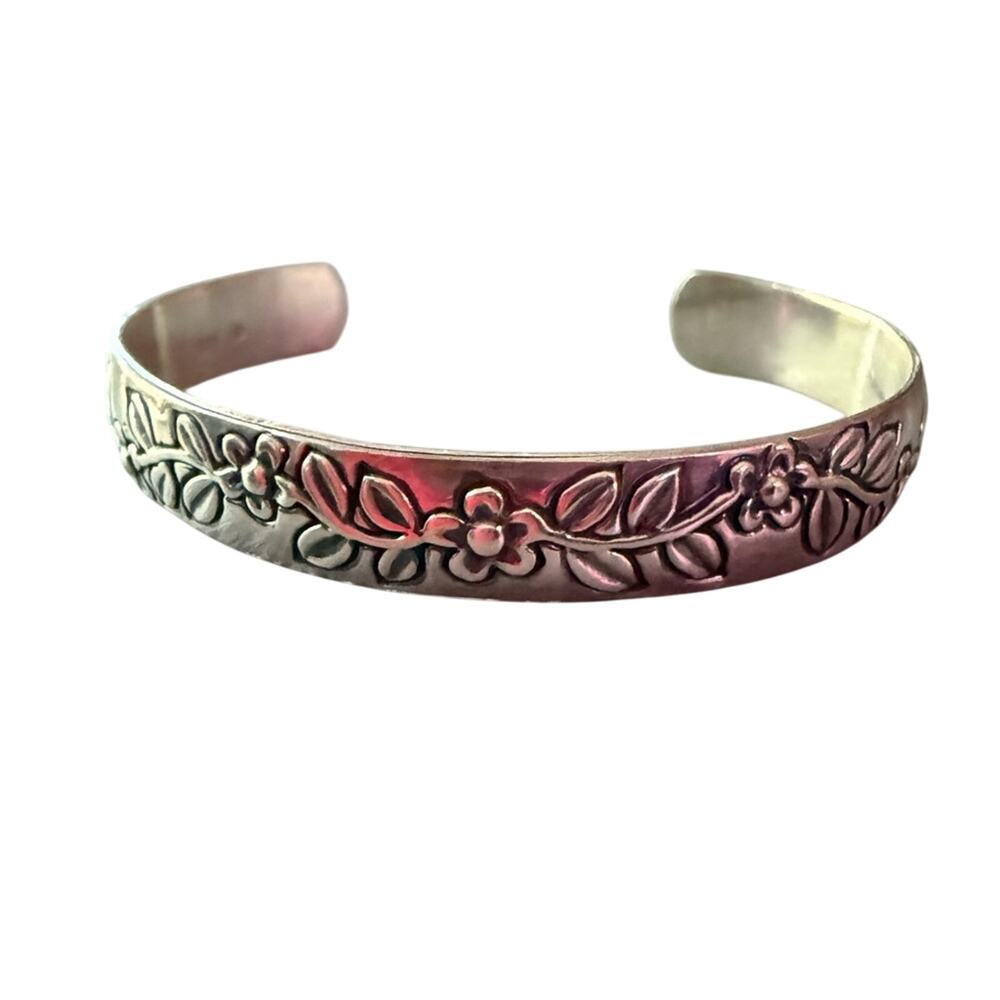 925 Sterling Silver Flowers Cuff Bracelet